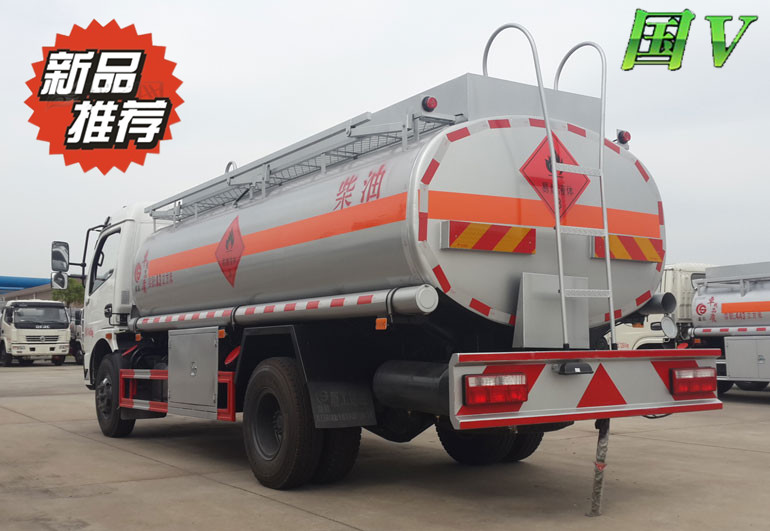  东风多利卡加油车