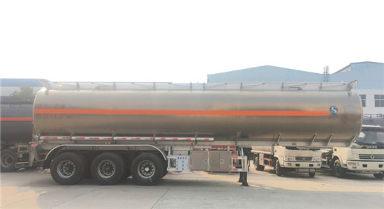  铝合金运油半挂车