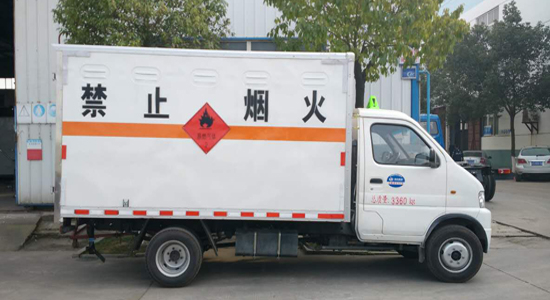  东风微型气瓶运输车