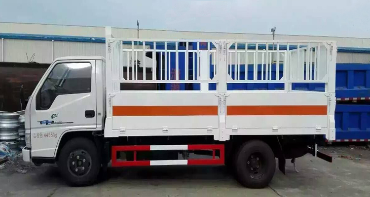  江铃仓栏气瓶运输车
