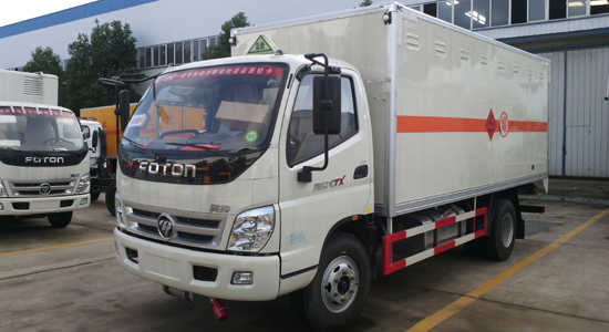福田奥铃爆破器材运输车