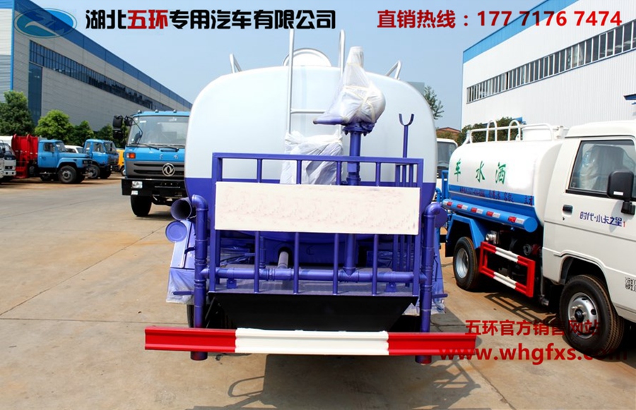  江淮5吨洒水车