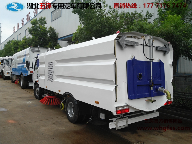  东风不上户洗扫车 4方水箱/4方尘箱