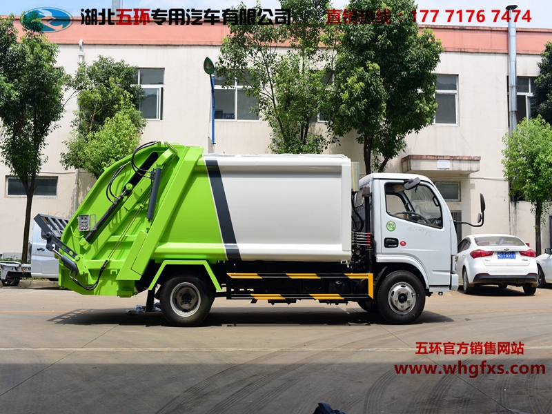 东风小多利卡压缩垃圾车5方