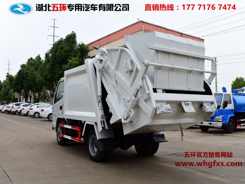  凯马压缩垃圾车4方