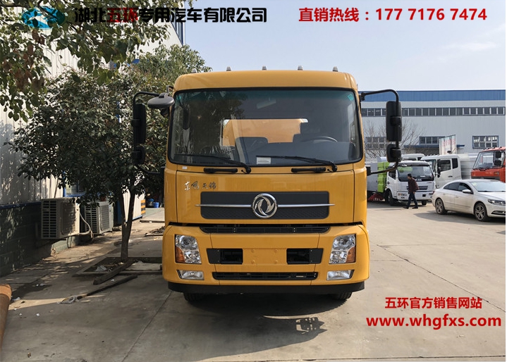  东风天锦 12方吸污车