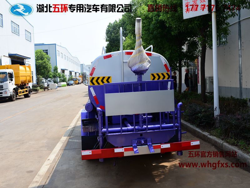  东风小多利卡 5吨 绿化喷洒车