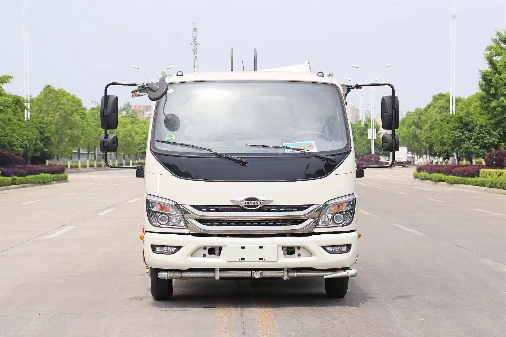  福田时代领航3多功能抑尘车