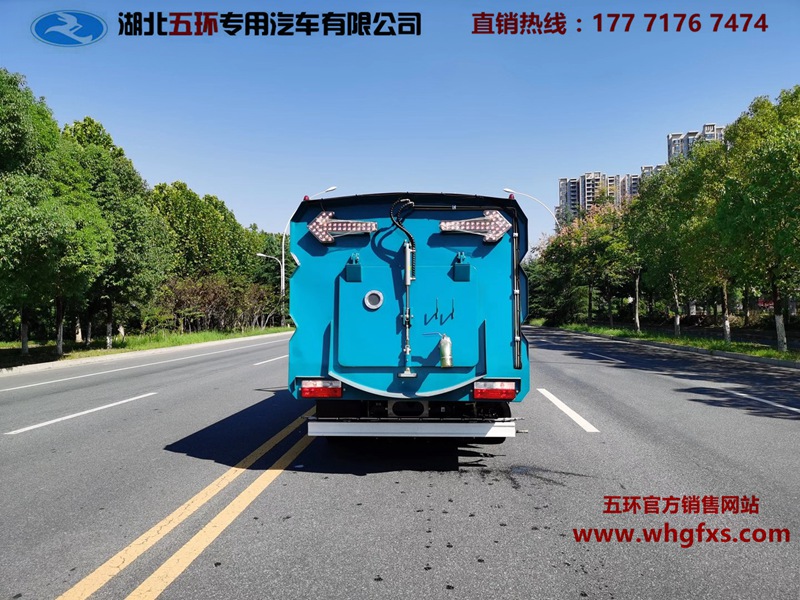  小型洗扫车 2.5方水箱/3方污水箱