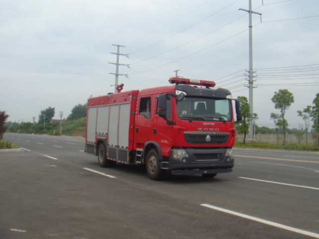 重汽单桥水罐消防车